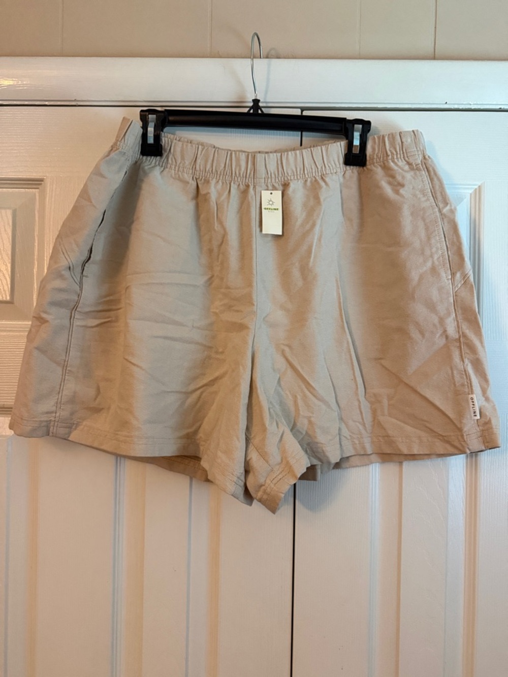 Aerie short